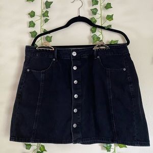 American Eagle High-Waisted Skirt